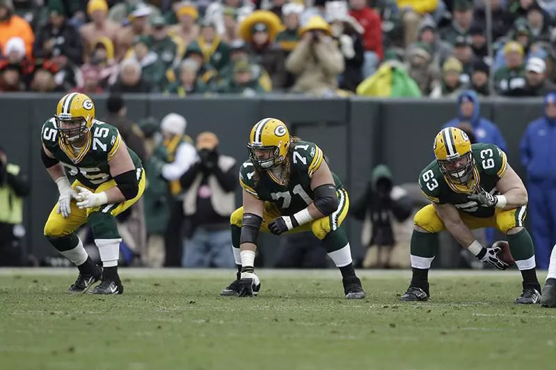 Bryan Bulaga, Josh Sitton, Scott Wells