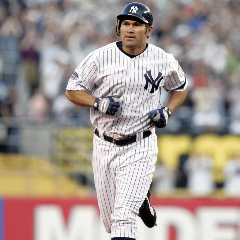 Johnny Damon runs bases