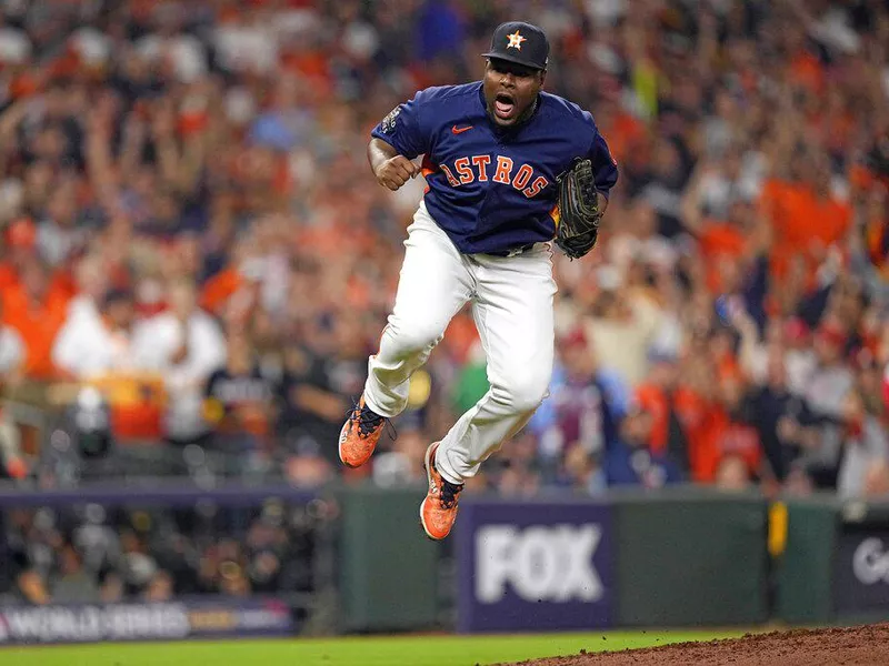 Houston Astros relief pitcher Hector Neris