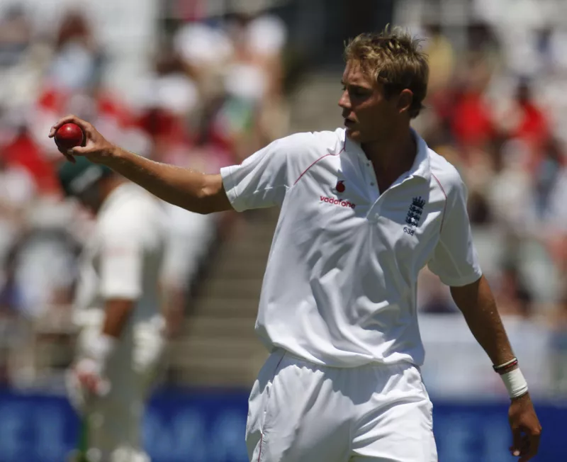 Stuart Broad holds ball