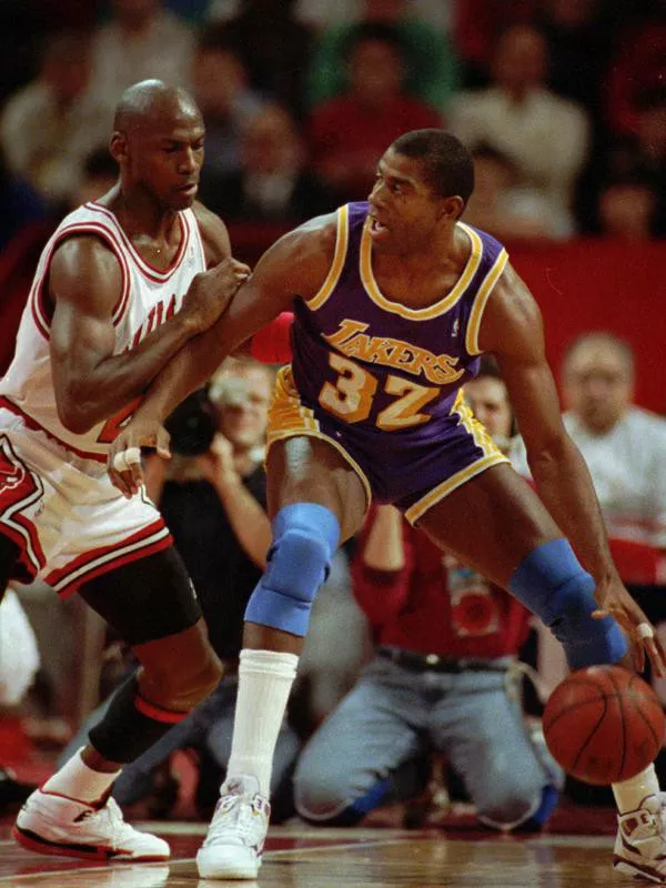 Magic Johnson against Michael Jordan