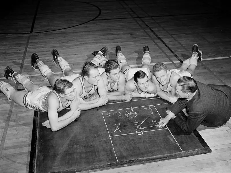 Phog Allen and 1940 Kansas players