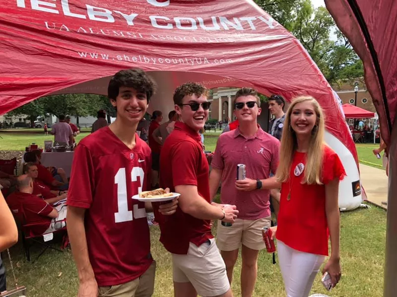 University of Alabama fans tailgating