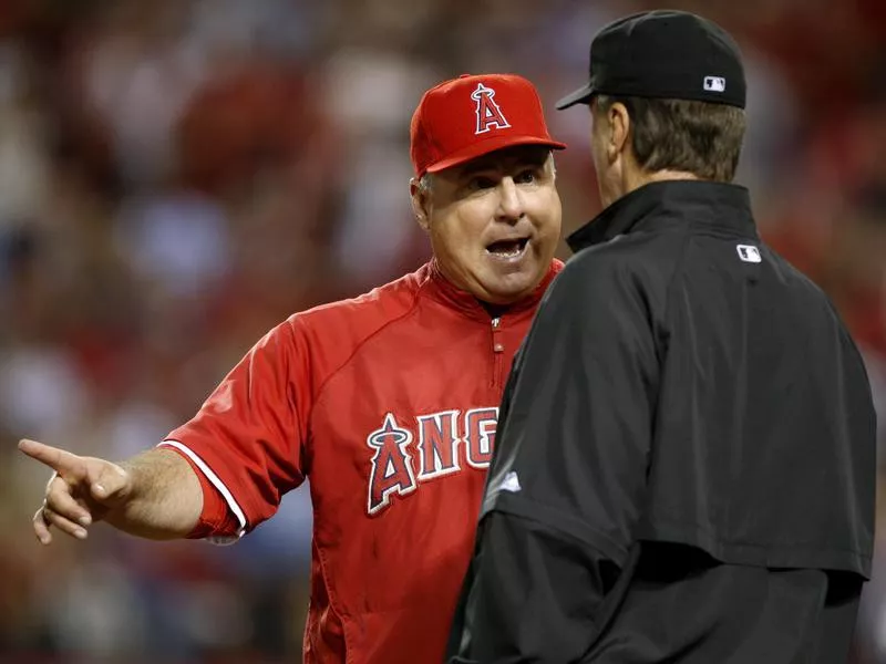 Mike Scioscia and Tim McClelland