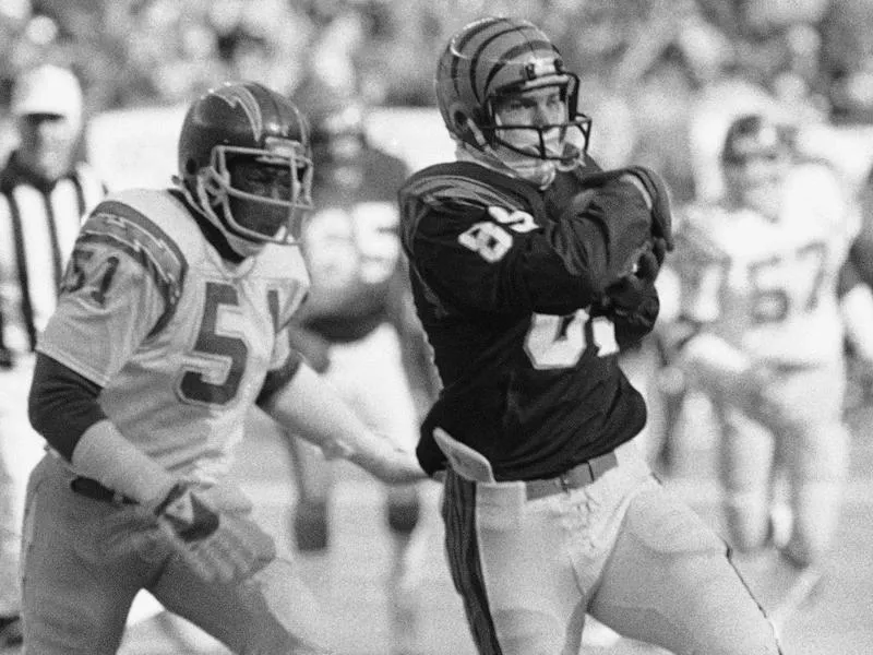 Dan Ross with the Cincinnati Bengals