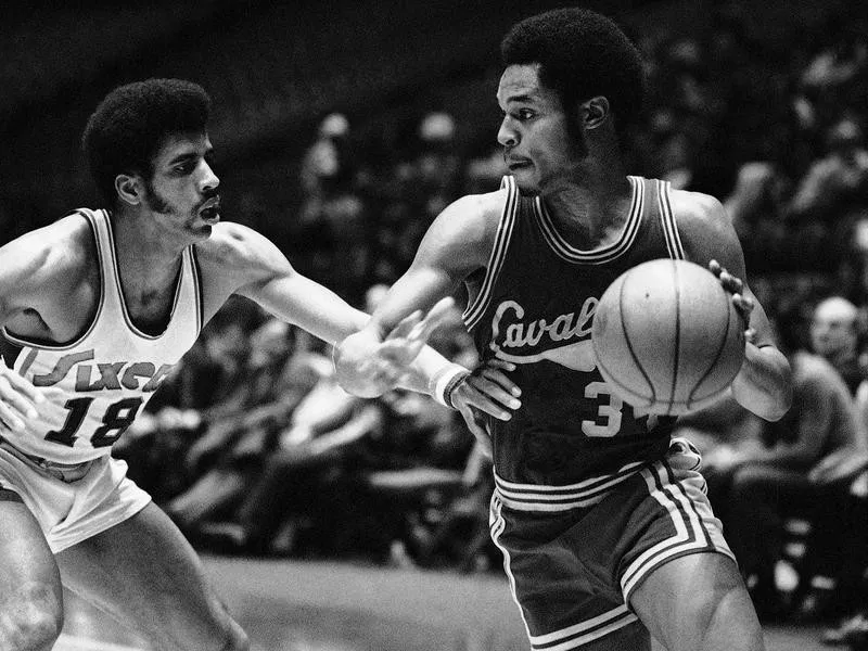 Austin Carr