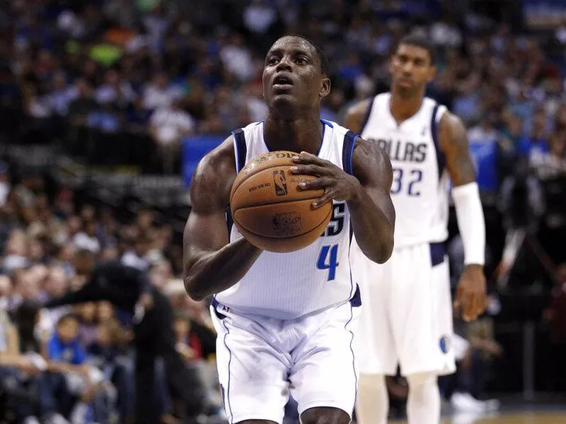 Darren Collison shooting a free throw